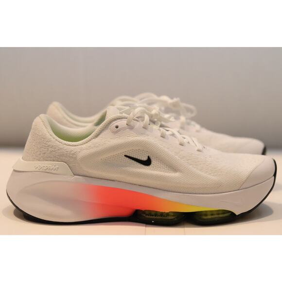 Nike Women's Versair Training sneakers Sz 9.5 - Picture 1 of 8